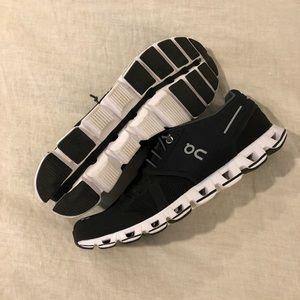 On Men’s Cloud Running Shoe